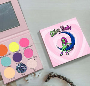 Alien Babe Palette